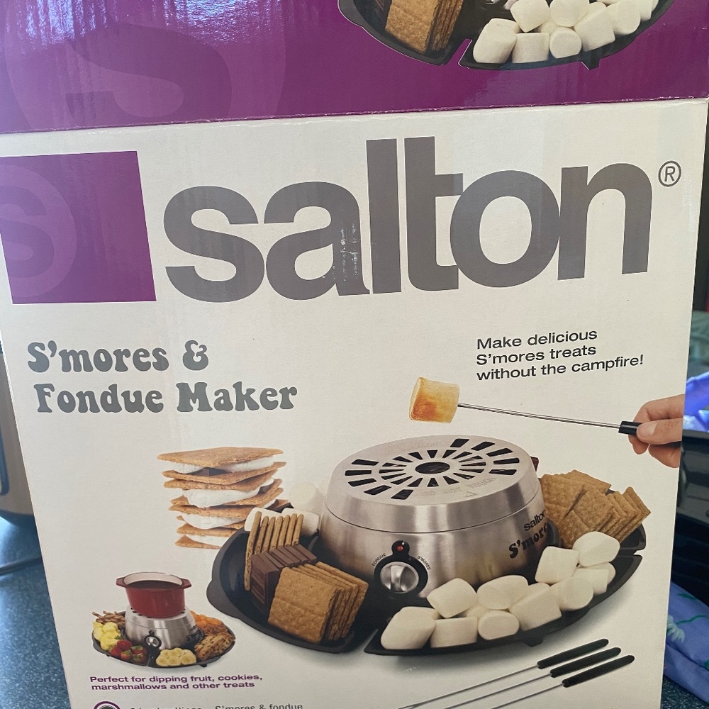 S'mores and fondue set